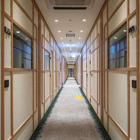 Darakhyu Yeosu Capsule Hotel By Walkerhill Zewnętrze zdjęcie