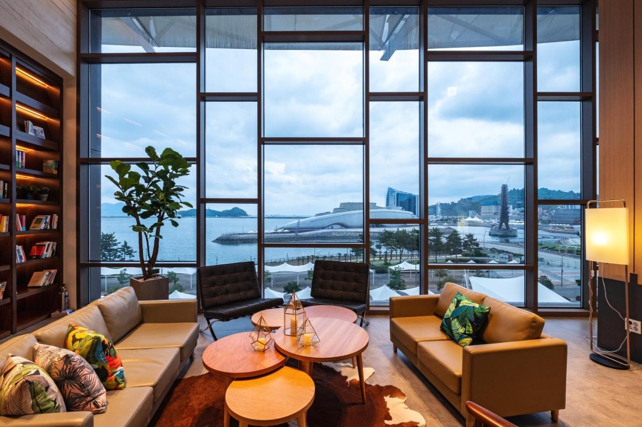 Darakhyu Yeosu Capsule Hotel By Walkerhill Zewnętrze zdjęcie