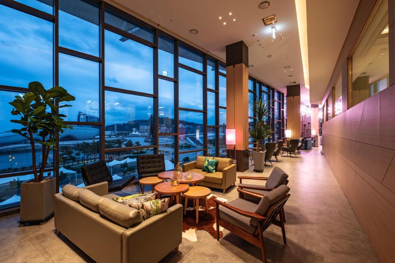 Darakhyu Yeosu Capsule Hotel By Walkerhill Zewnętrze zdjęcie